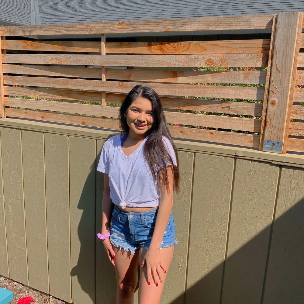 Meet your Posher, Celi